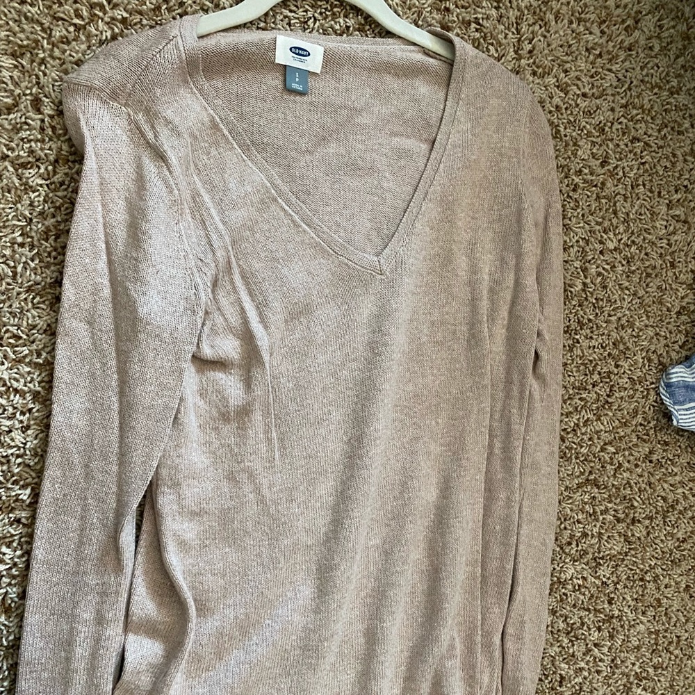 Old Navy Tan V-Neck Sweater Size S